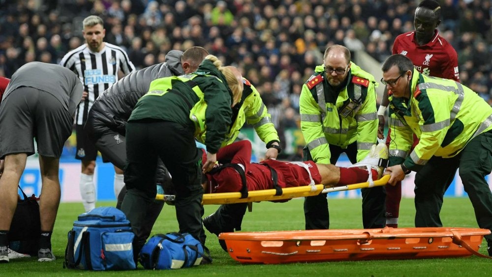 محمد صلاح لا يعاني من أي مضاعفات بعد الإصابة التي تعرض لها أمام فريق نيوكاسل