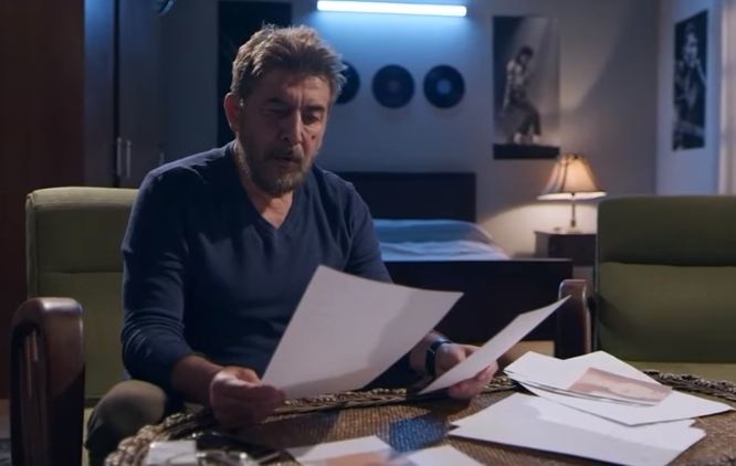 عابد فهد يحفظ المعلومات حول سيدات المجمتع المخملي