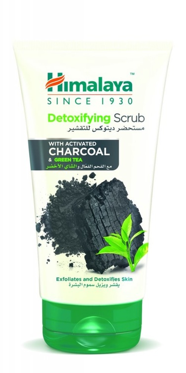 Himalaya Detoxifying Charcoal & Green Tea Scrub_150ml_AED 27.tif