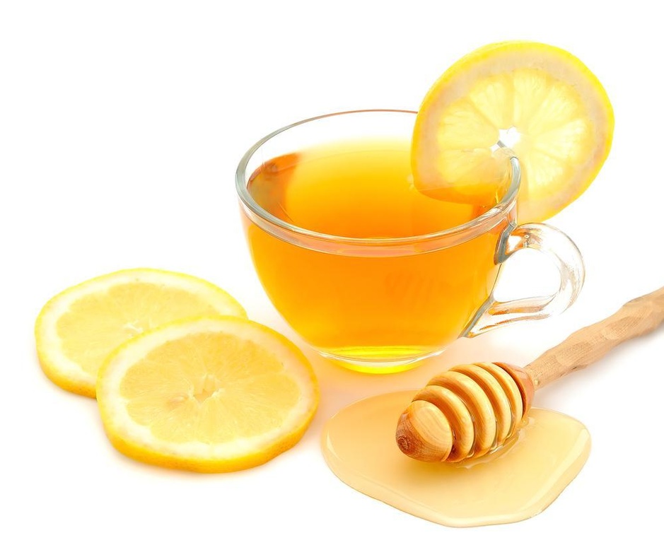  تناولي العسل و الليمون لحرق الدهون في رمضان