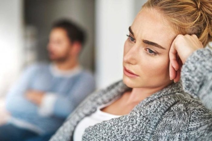 4 نصائح للتعامل مع الزوج قليل الإهتمام