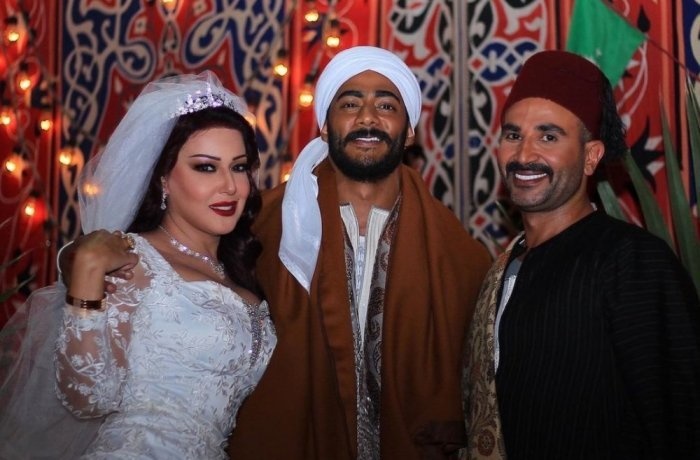 أحمد سعد يكشف كواليس مشهد زفاف سمية الخشاب 