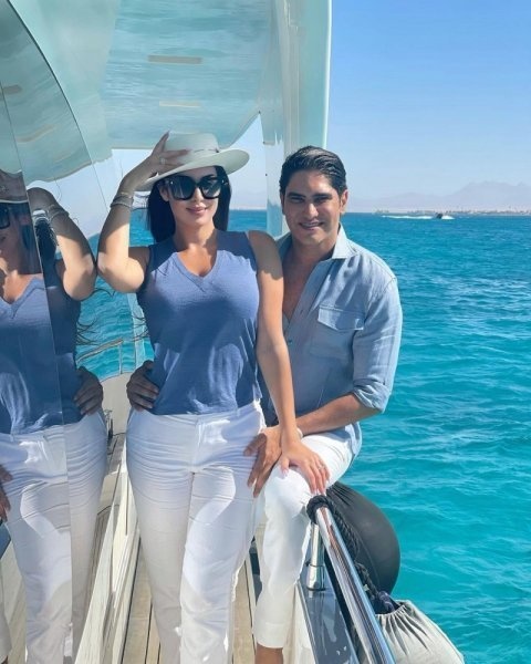 ياسمين صبري أثارت الجدل مع أحمد أبو هشيمة  بعدما حذف الثنائي صورهما المشتركة