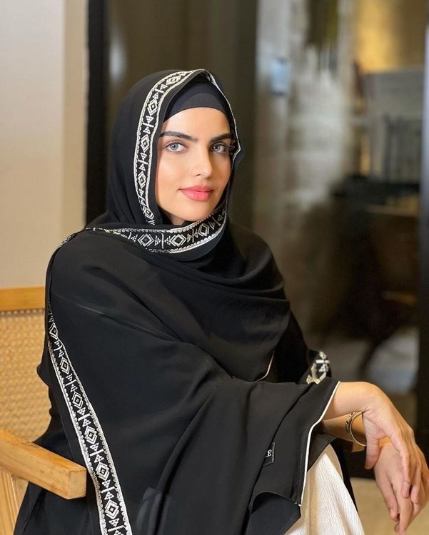 سارة الودعاني