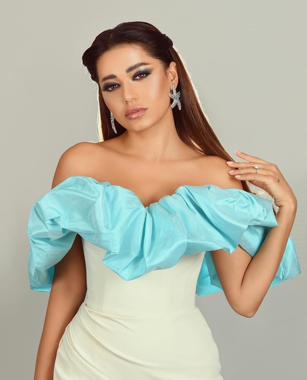 ستايل رحمة رياض مميز ومتناسق التفاصيل