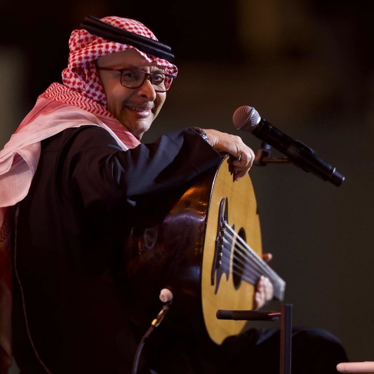 عبد المجيد عبد الله في احد حفلاته 