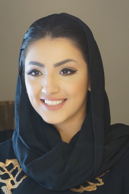 الاعلامية اميره العباس