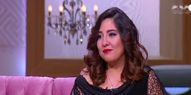 الفنانة مي كساب 