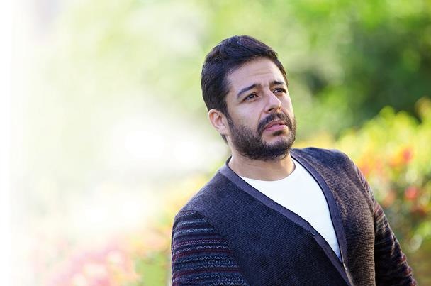 حماقي يرزق بأول مولوده له
