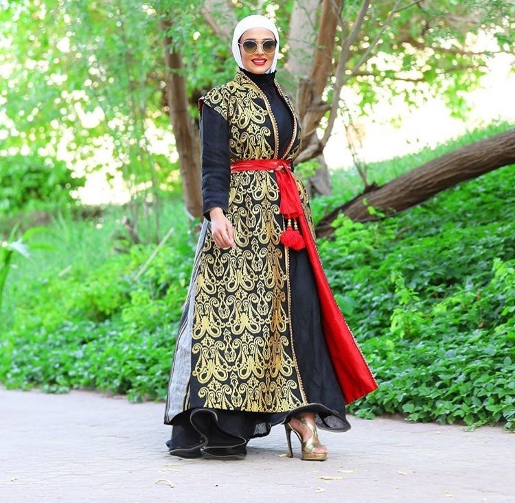 الأسود والذهبي الأفخم في رمضان من اختيار مرمر 