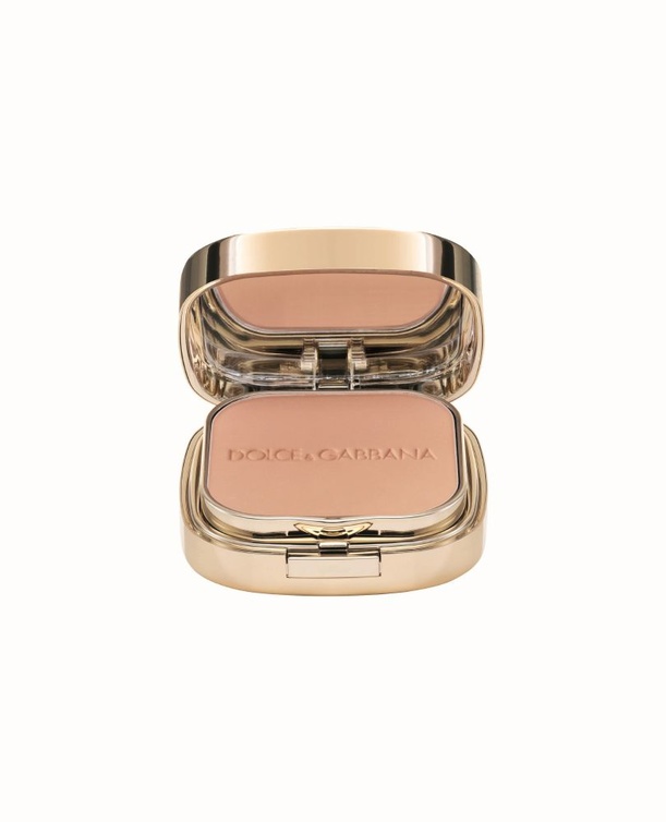 بودرة الأساس Perfect Matte Powder Foundation ستضيف مظهر مثالي