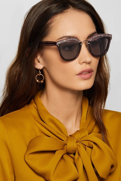 Miu Miu نظارات شمسية أنيقة م 