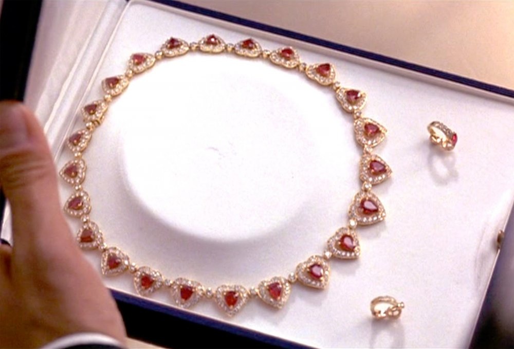 قلادة الياقوت الأحمر في فيلم Pretty Woman