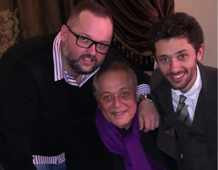 أبناء محمود عبد العزيز