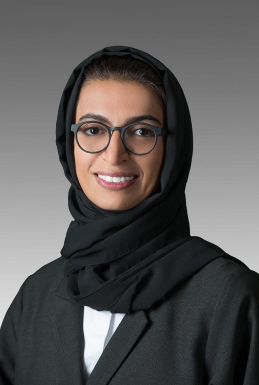 الوزيرة نورة الكعبي