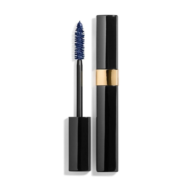 الماسكارا من شانيل Chanel Dimensions Mascara in 30 Cobalt