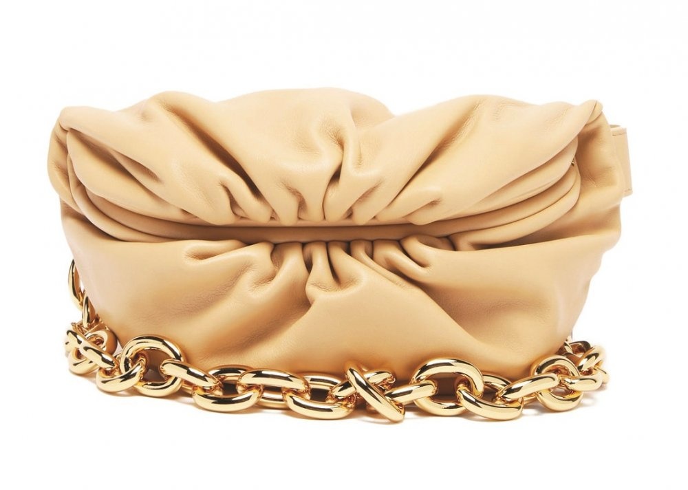 "بوتيغا فينيتا " Bottega Veneta 