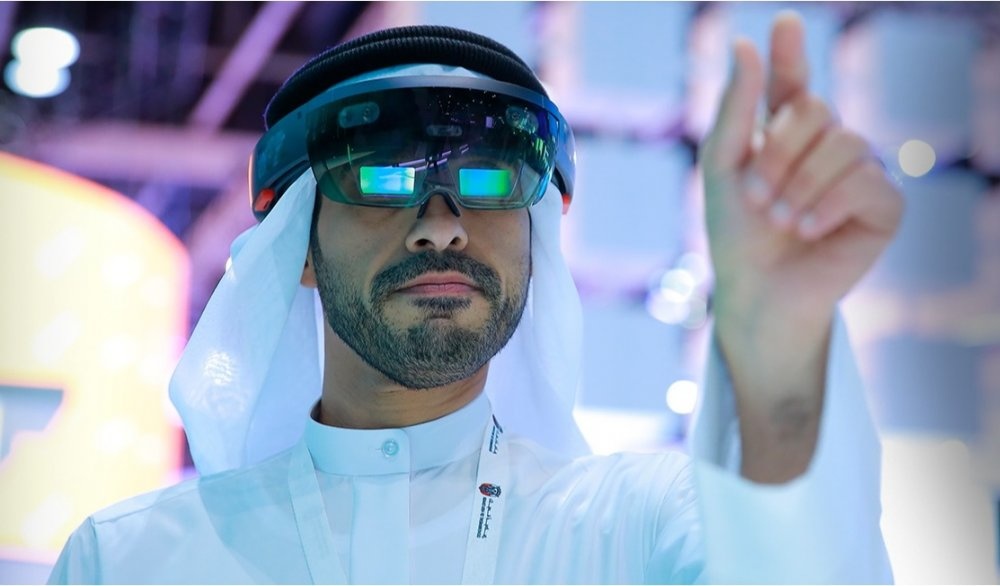 أبوظبي الرقمية تدعو لضبط إعدادات الكاميرا وأثناء التصفح