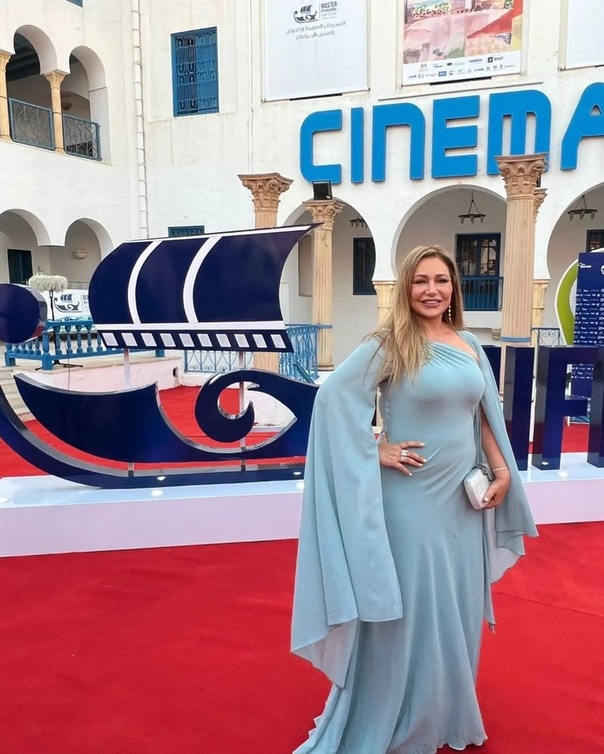 الفنانة ليلى علوي في الدورة الافتتاحية لمهرجان ياسمين الحمامات السينمائي في تونس