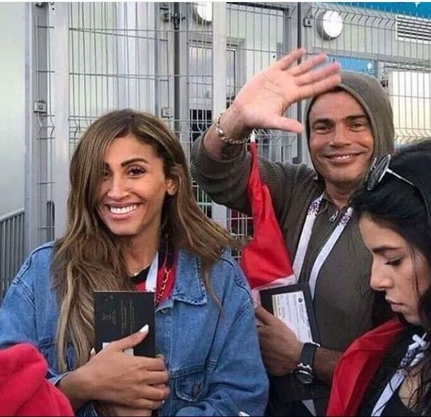 هل انفصل عمرو دياب عن دينا الشربيني؟
