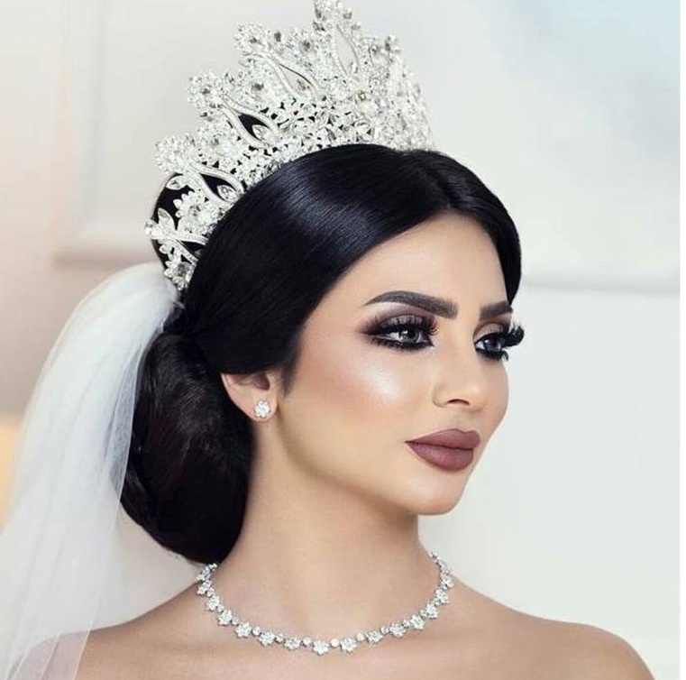تمتعي ببشرة صافية في يوم زفافك
