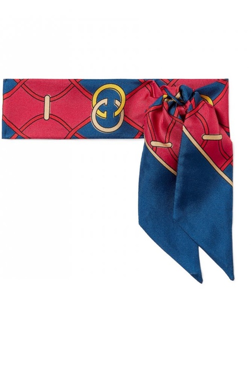 سكارف قصير من Gucci 
