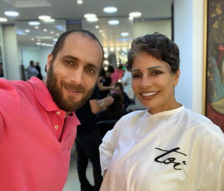سوسن بدر بعد قص شعرها 