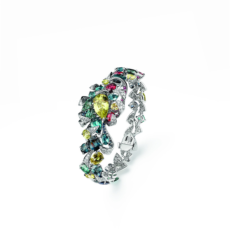 مجموعة المجوهرات الفاخرة Les Ciels de Chaumet من شوميه