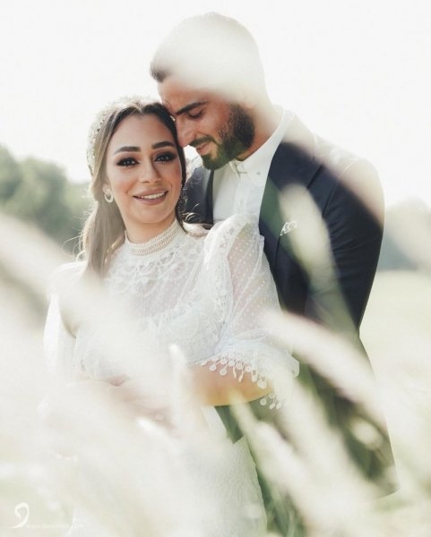 محمد الشرنوبي وزوجته