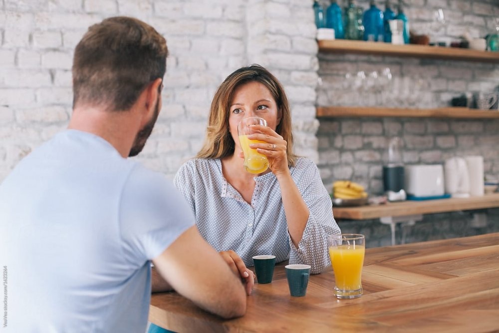  كيفية التعامل مع الخطيب العنيد - تفهم شخصيته