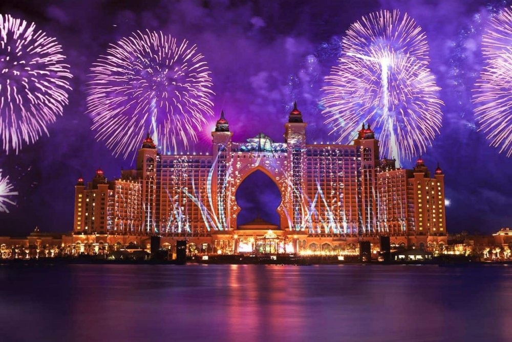 he Pointe fireworks