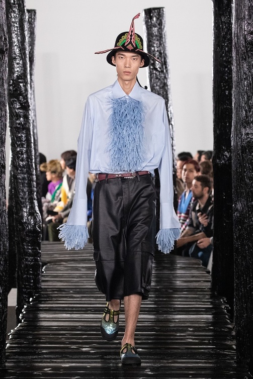 مجموعة Loewe للألبسة الرجالية لخريف وشتاء 2020
