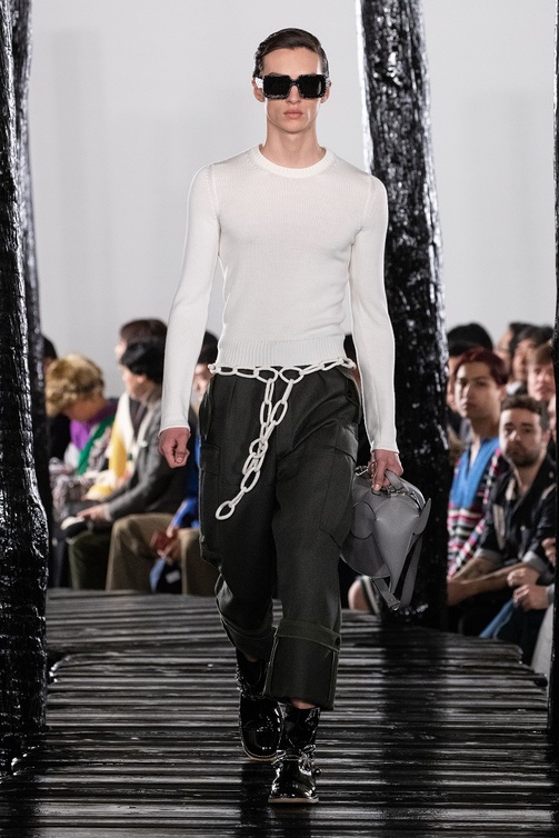 مجموعة Loewe للألبسة الرجالية لخريف وشتاء 2020