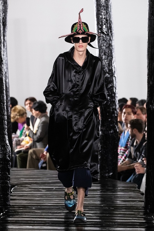 مجموعة Loewe للألبسة الرجالية لخريف وشتاء 2020