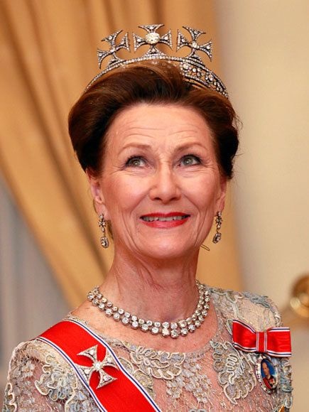 تاج " The Malteser Tiara"