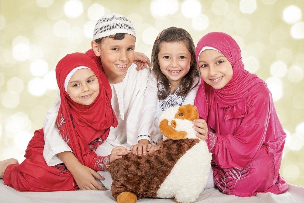 هل رؤية الأطفال لذبح الأضاحي خطر على صحتهم النفسية
