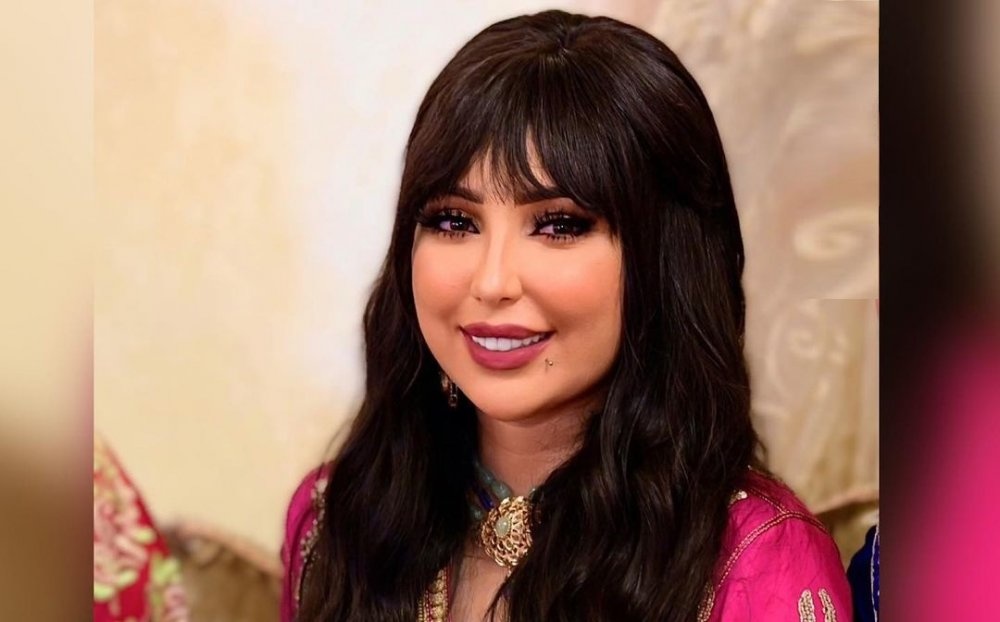  أحدث اطلالات دنيا بطمة الجمالية بعد زيادة وزنها 