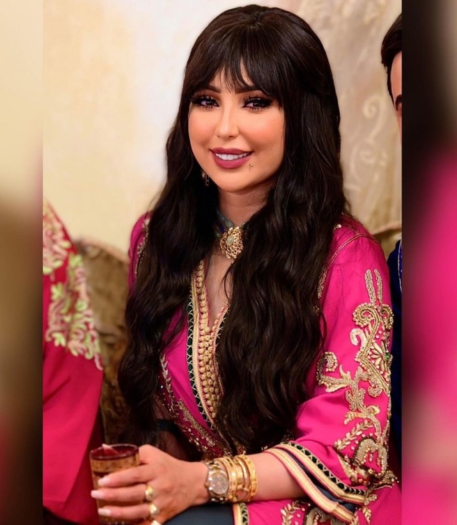 دنيا بطمة ب نيو لوك الشعر الطويل