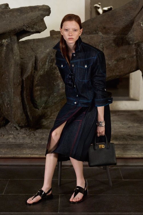 Ferragamo ما قبل ربيع 22