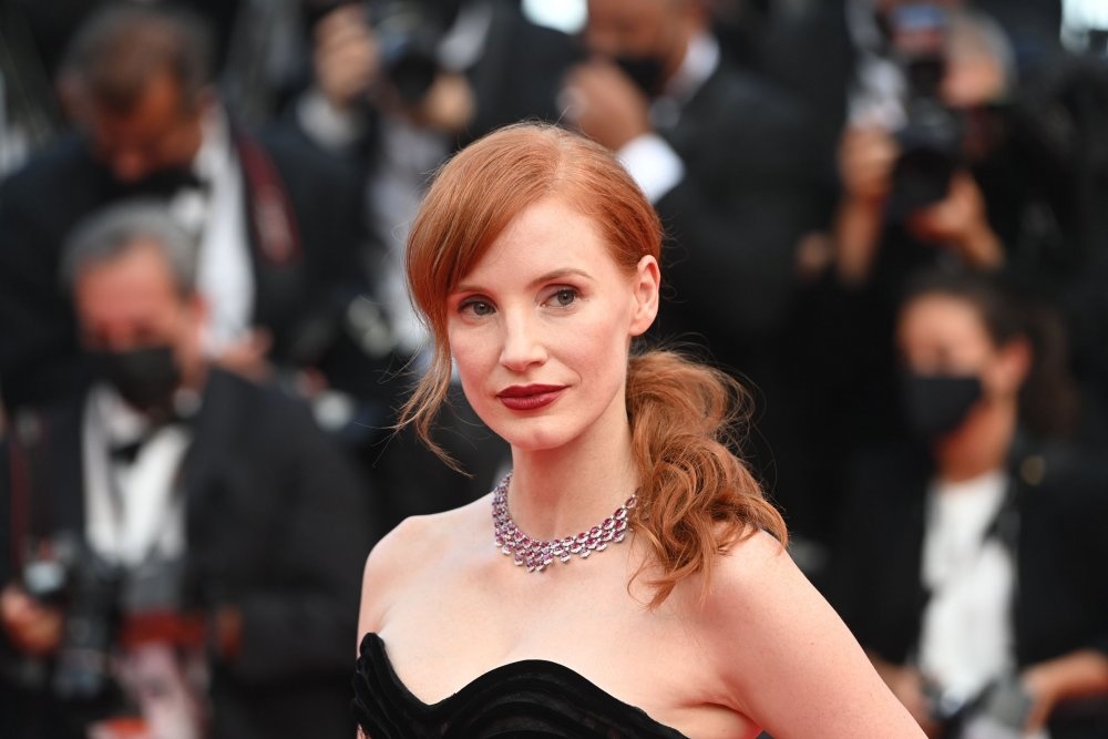 جيسيكا تشاستين Jessica Chastain بمجوهرات شوبارد Chopard (1)
