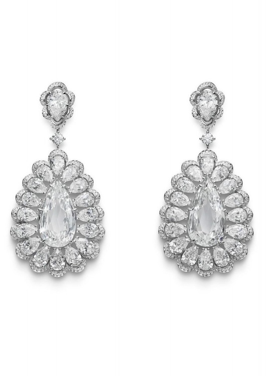 أقراط بيلا حديد من شوبارد Chopard