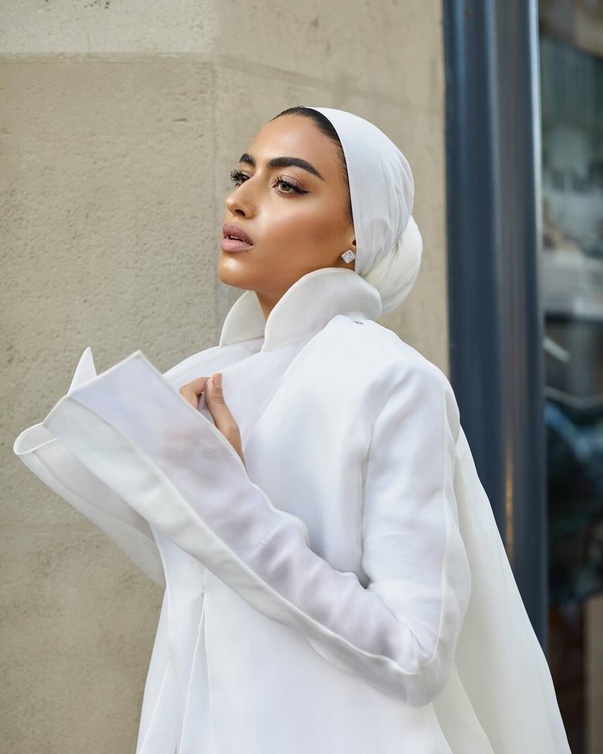 يارا النملة تتألق بأزياء Ashi Studio