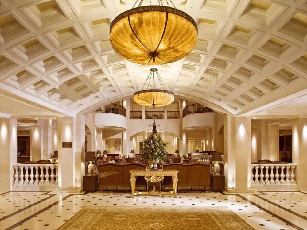 فندق Adlon 