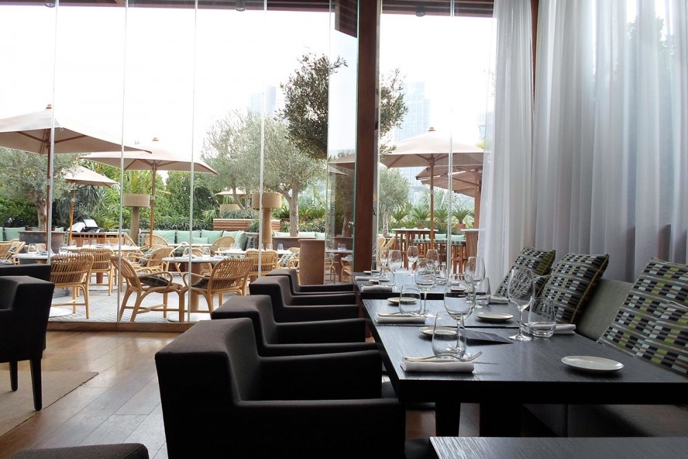 مطعم La Cantine Du Faubourg