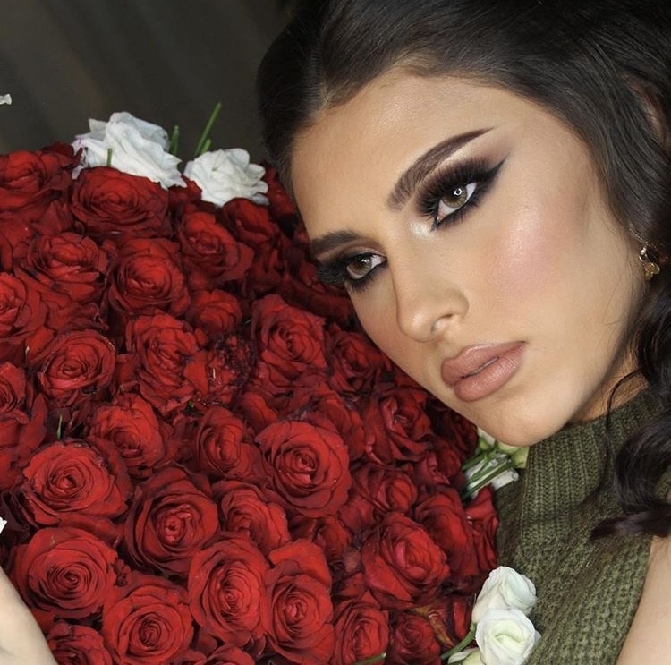 مكياج سهرة مميز من يارا النملة