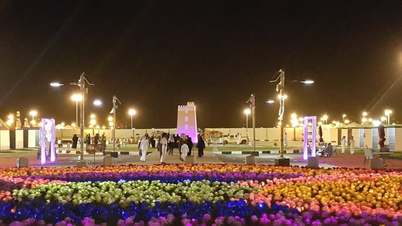 سجادة الزهور المضيئة لأول مرة في السعودية