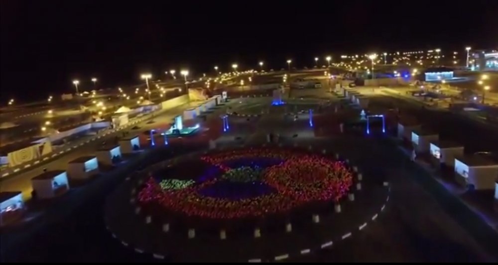 سجادة الزهور المضيئة في مهرجان بدر الجنوب
