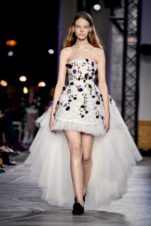 giambattista valli فستان high low من
