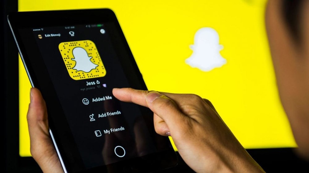 الوليد بن طلال يشتري نسبة من شركة سناب شات