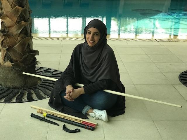 ريم العودة وبعض الأسلحة الخاصة بفن الدوجا القتالي
